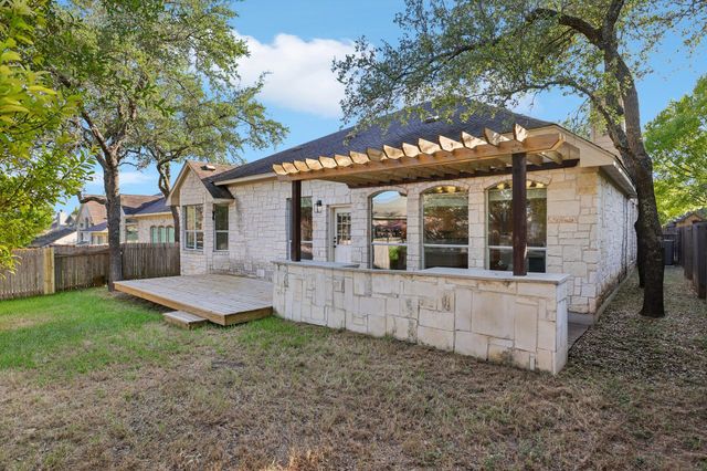 1017 Horseback HOLW, Austin, TX 78732