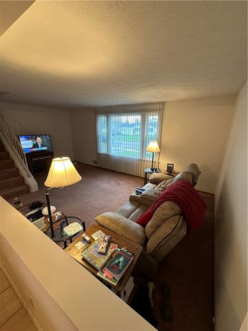 19 Morningstar Drive, Gates, NY 14606