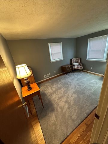 19 Morningstar Drive, Gates, NY 14606