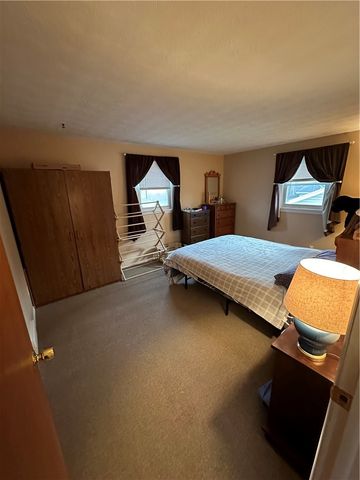 19 Morningstar Drive, Gates, NY 14606