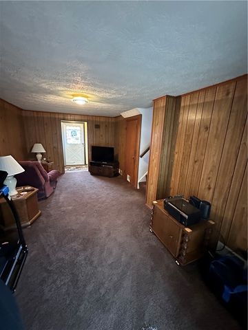 19 Morningstar Drive, Gates, NY 14606