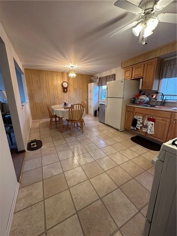 19 Morningstar Drive, Gates, NY 14606