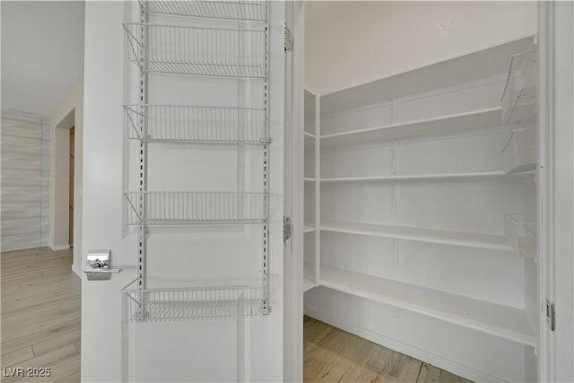 1609 Dream Canyon Avenue, North Las Vegas, NV 89084