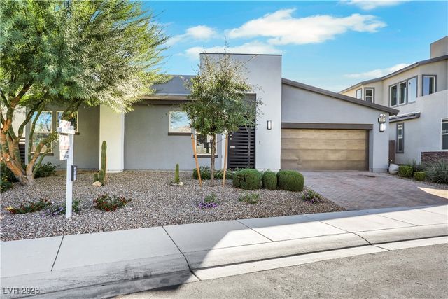 1609 Dream Canyon Avenue, North Las Vegas, NV 89084