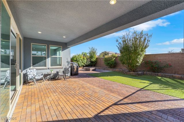 1609 Dream Canyon Avenue, North Las Vegas, NV 89084