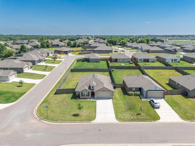 1425 Madison Avenue, Shawnee, OK 74804