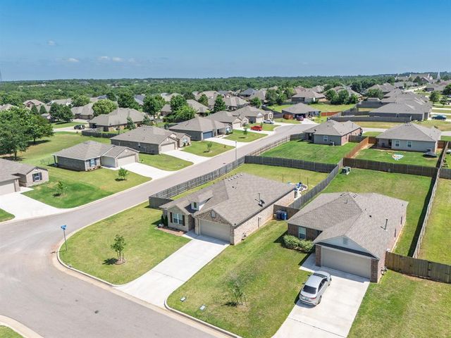 1425 Madison Avenue, Shawnee, OK 74804