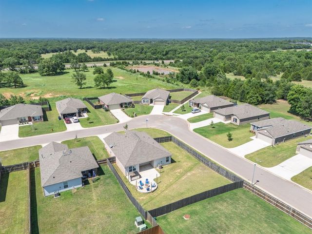 1425 Madison Avenue, Shawnee, OK 74804