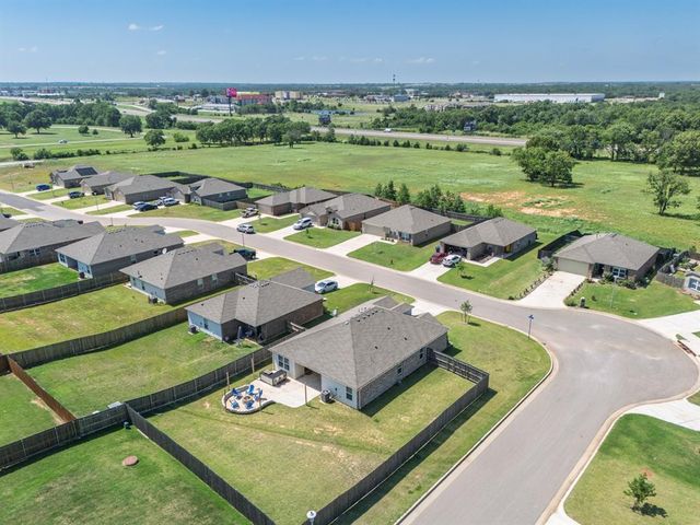 1425 Madison Avenue, Shawnee, OK 74804