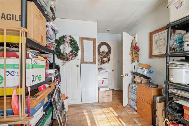 38240 Hedge Lane, Paola, KS 66071