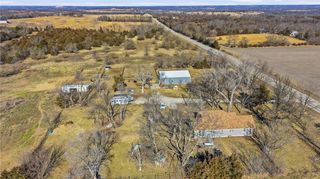 38240 Hedge Lane, Paola, KS 66071