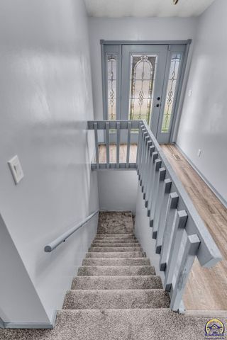 1231 SE 43rd Ter, Topeka, KS 66609