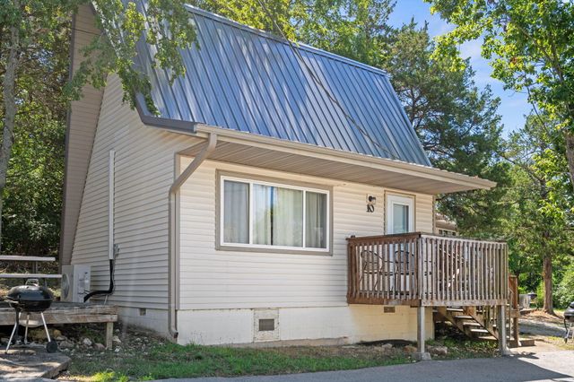 134 Deep Water Circle, Reeds Spring, MO 65737