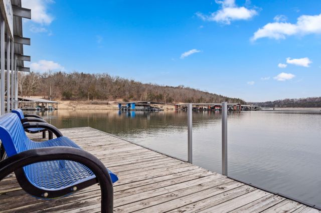 134 Deep Water Circle, Reeds Spring, MO 65737