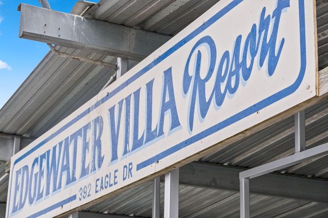 134 Deep Water Circle, Reeds Spring, MO 65737