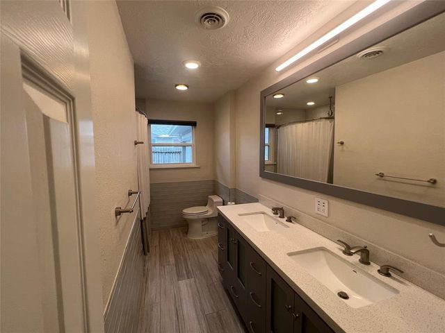 5417 De Milo Drive, Houston, TX 77092