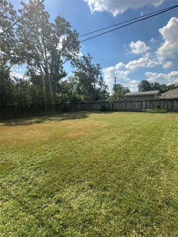 5417 De Milo Drive, Houston, TX 77092