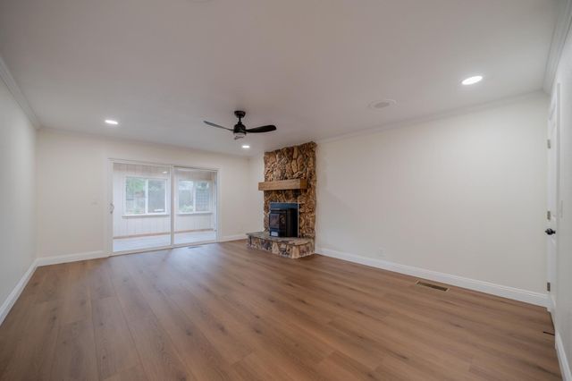 3277 COUNTRY CLUB DR, Cameron Park, CA 95682