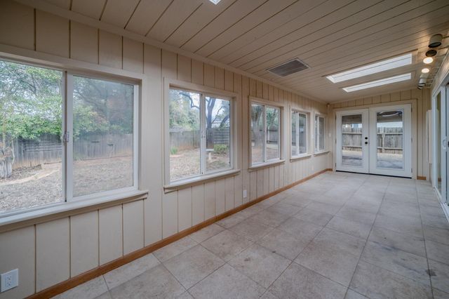 3277 COUNTRY CLUB DR, Cameron Park, CA 95682