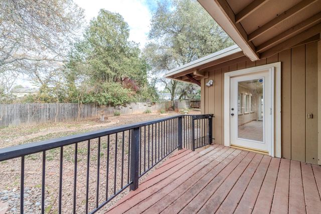 3277 COUNTRY CLUB DR, Cameron Park, CA 95682