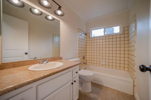 3277 COUNTRY CLUB DR, Cameron Park, CA 95682