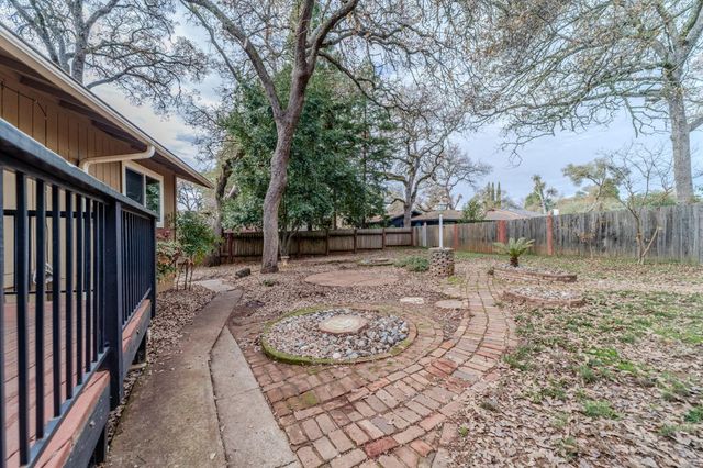 3277 COUNTRY CLUB DR, Cameron Park, CA 95682