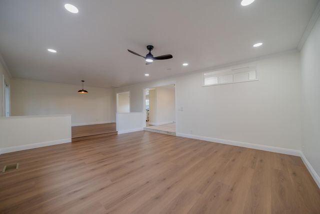 3277 COUNTRY CLUB DR, Cameron Park, CA 95682