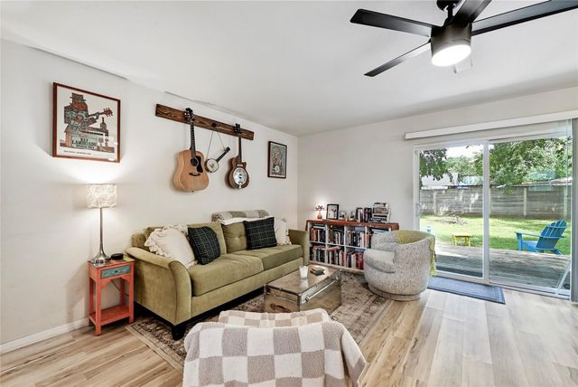 9702 Oriole DR, Austin, TX 78753