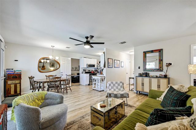 9702 Oriole DR, Austin, TX 78753