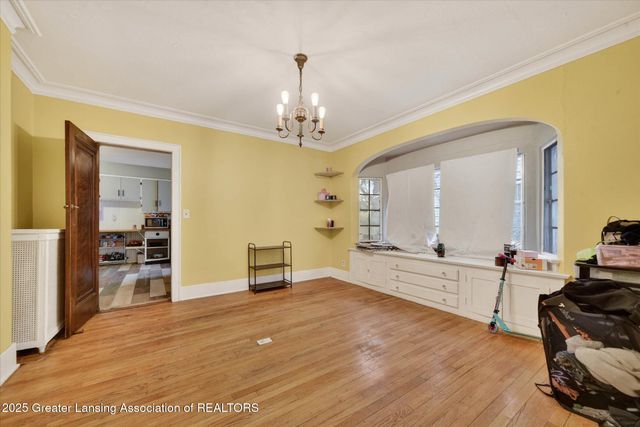 1400 W Michigan Avenue, Lansing, MI 48915