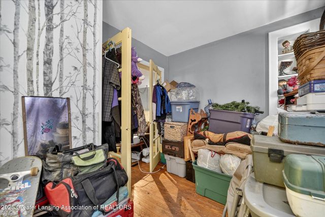 1400 W Michigan Avenue, Lansing, MI 48915