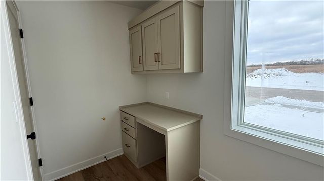 704 21st Street, Oak Grove, MO 64075