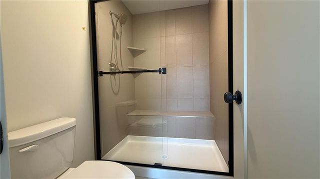 704 21st Street, Oak Grove, MO 64075