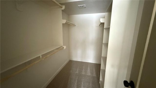 704 21st Street, Oak Grove, MO 64075