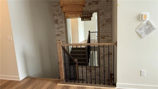 704 21st Street, Oak Grove, MO 64075