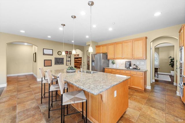 455 Peacock Way, Vacaville, CA 95688