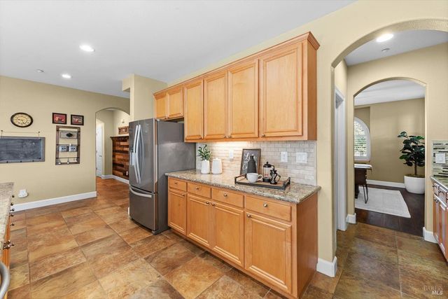 455 Peacock Way, Vacaville, CA 95688