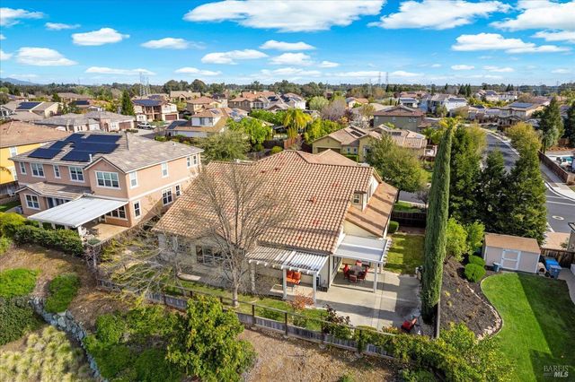 455 Peacock Way, Vacaville, CA 95688