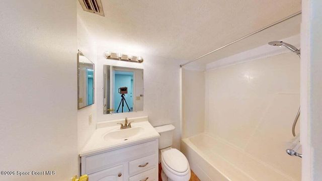 126 San Paulo Circle 1-126, West Melbourne, FL 32904