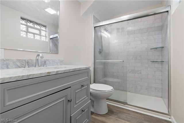 1824 17th Street, Cuyahoga Falls, OH 44223