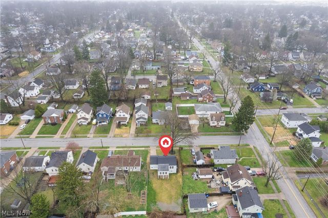 1824 17th Street, Cuyahoga Falls, OH 44223