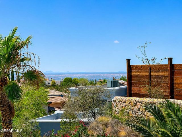 6325 FRANKLIN RED Drive, El Paso, TX 79912