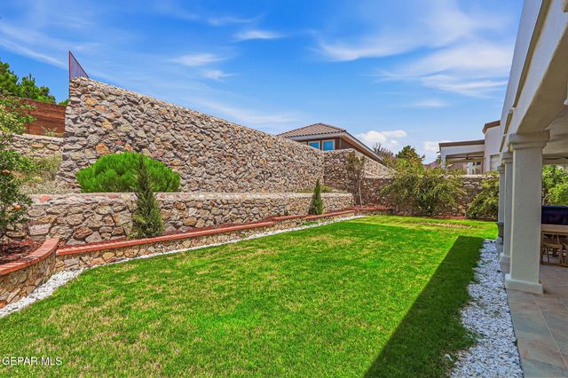 6325 FRANKLIN RED Drive, El Paso, TX 79912