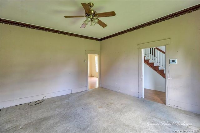 215 W Nezpique Street, Jennings, LA 70546