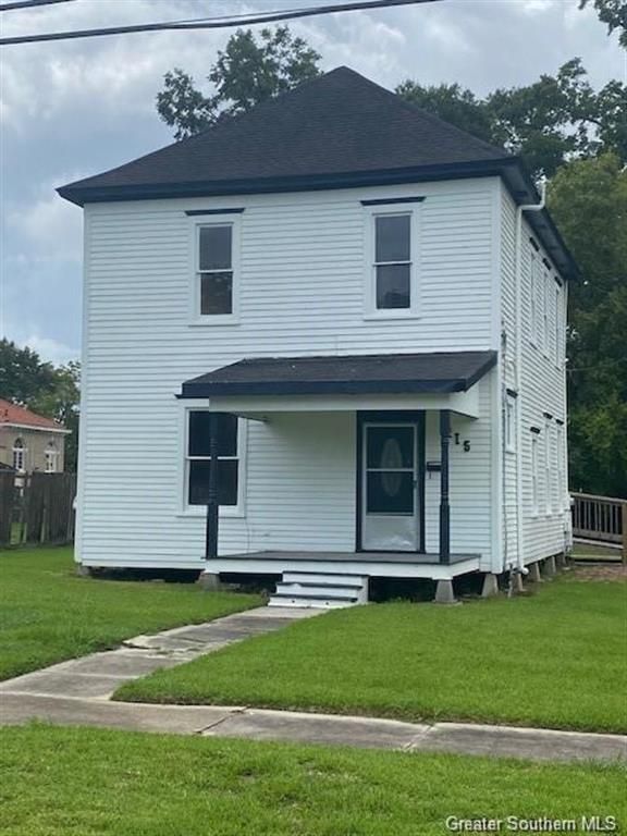 215 W Nezpique Street, Jennings, LA 70546