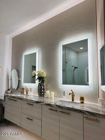 9311 E WHITEWING Drive, Scottsdale, AZ 85262