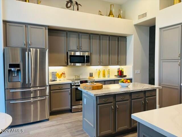 9311 E WHITEWING Drive, Scottsdale, AZ 85262