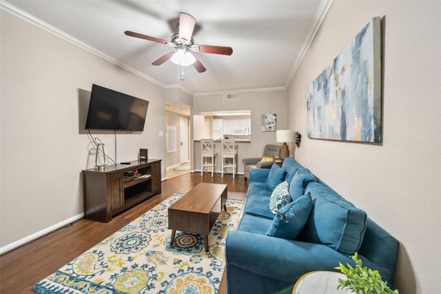 12800 Melville Drive B102, Montgomery, TX 77356