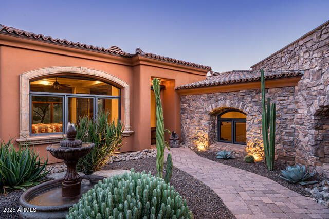 39601 N OCOTILLO RIDGE Drive, Carefree, AZ 85377