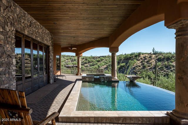 39601 N OCOTILLO RIDGE Drive, Carefree, AZ 85377